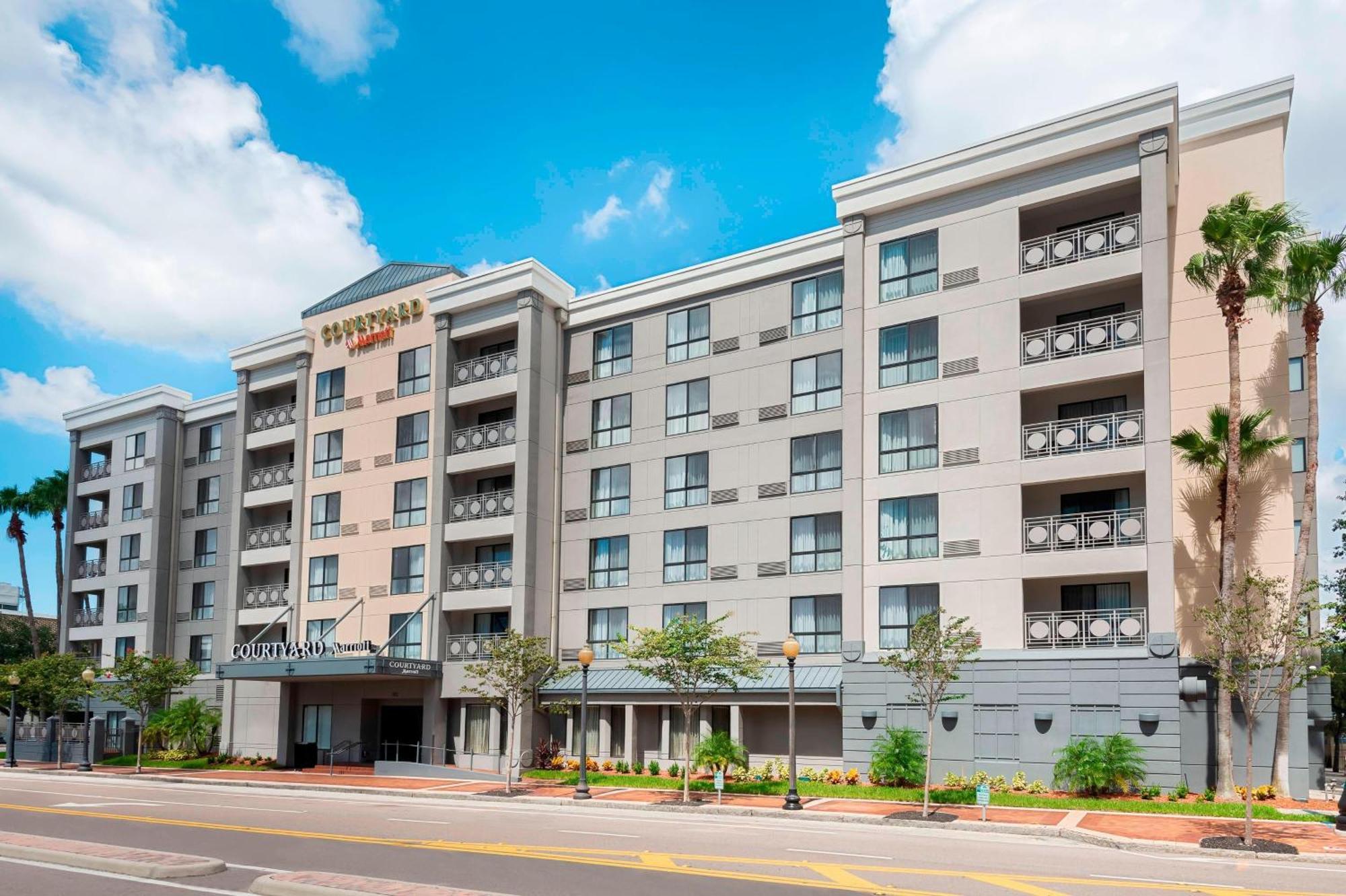 คอร์ทยาร์ด แทมปา ดาวน์ทาวน์ Hotel ภายนอก รูปภาพ